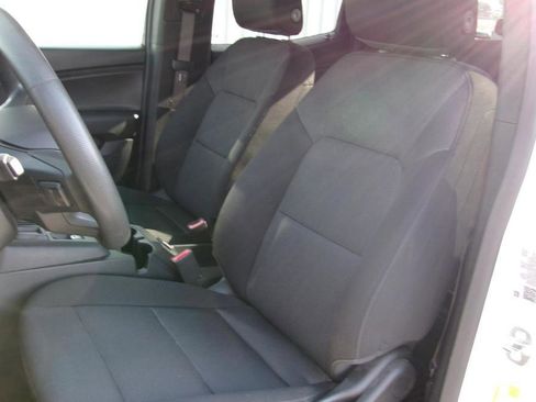 Used 2024 Chevrolet Colorado W/T RWD image 13