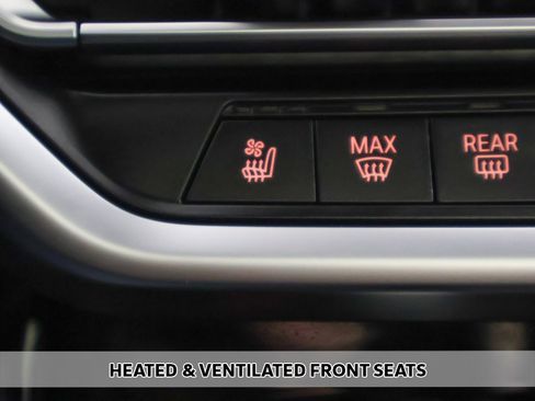 Used 2023 BMW X4 M image 9