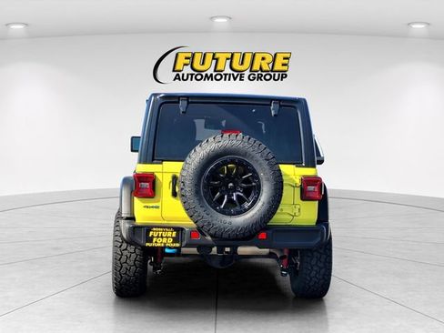 Used 2024 Jeep Wrangler Unlimited Rubicon 4xe AWD/4WD image 5
