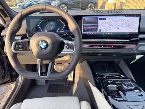 New 2026 BMW 540i xDrive w/ M Sport Package image 15
