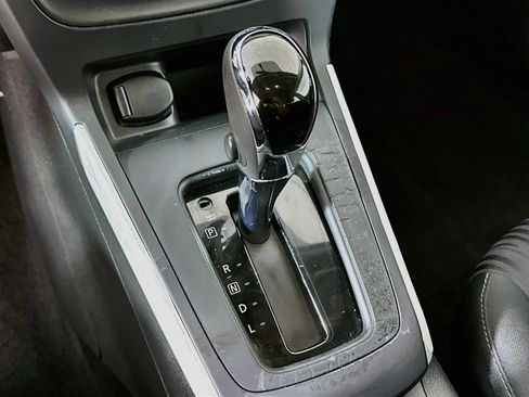 Used 2019 Nissan Sentra SV FWD image 23