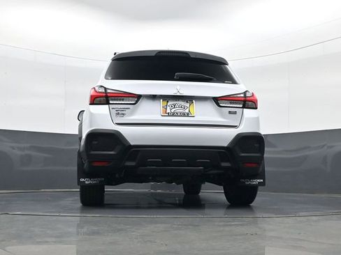 Used 2024 Mitsubishi Outlander Sport AWD image 26