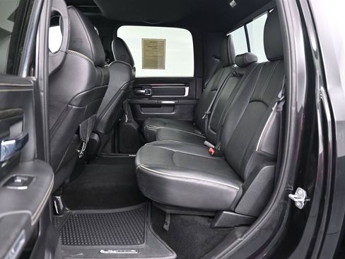 Used 2016 RAM 2500 Limited AWD/4WD image 10