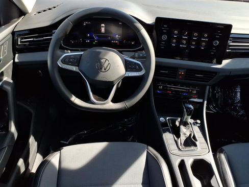 New 2026 Volkswagen Jetta SE image 16