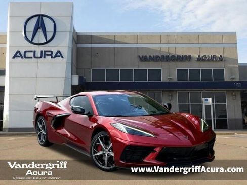 Used 2022 Chevrolet Corvette Stingray Preferred Cpe w/ Z51 Performance Package RWD image 1
