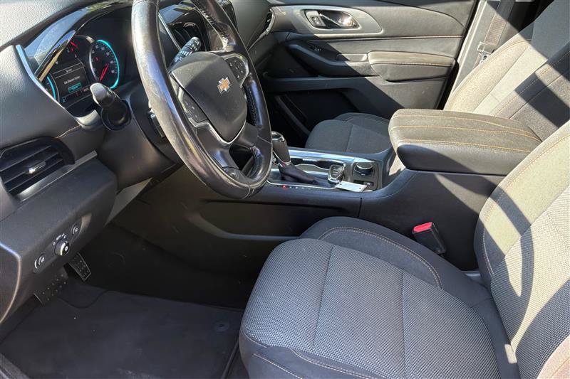 Used 2019 Chevrolet Traverse LT FWD image 10