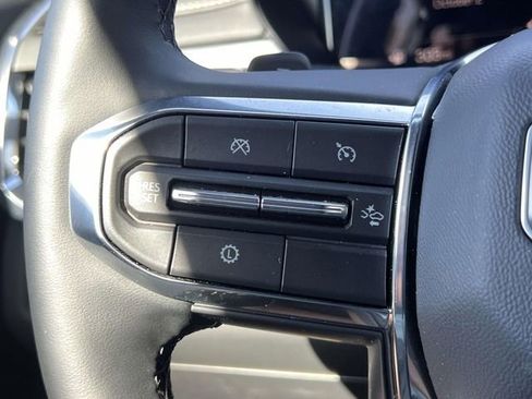 New 2025 GMC Acadia Elevation w/ Elevation Premium Package image 28