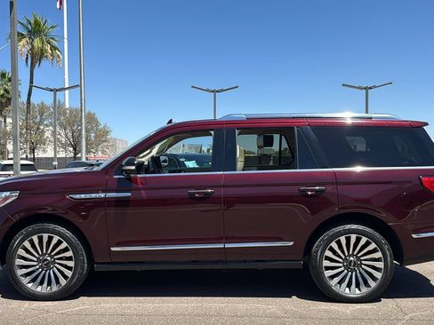 Used 2020 Lincoln Navigator Reserve w/ Luxury Package AWD/4WD image 4