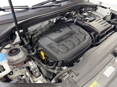 Used 2022 Volkswagen Tiguan SE image 81