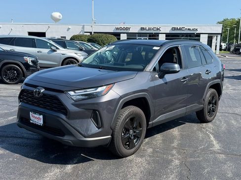 Used 2022 Toyota RAV4 XLE w/ XLE Grade Weather Package AWD/4WD image 2