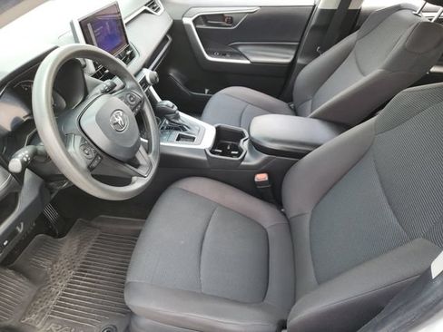 Certified 2023 Toyota RAV4 LE FWD image 11