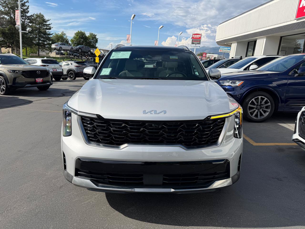 Used 2025 Kia Sorento SX Prestige AWD/4WD image 8