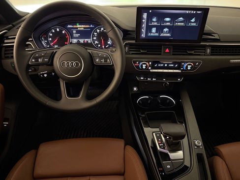 Used 2023 Audi A4 2.0T Premium w/ Convenience Package image 28