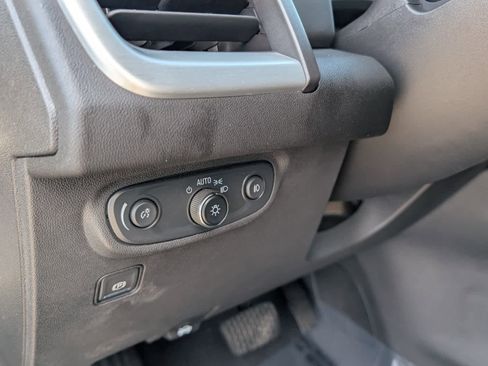 Certified 2021 GMC Terrain SLT w/ Infotainment Package II image 23