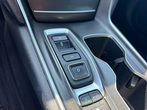 Used 2022 Honda Accord Sport image 10