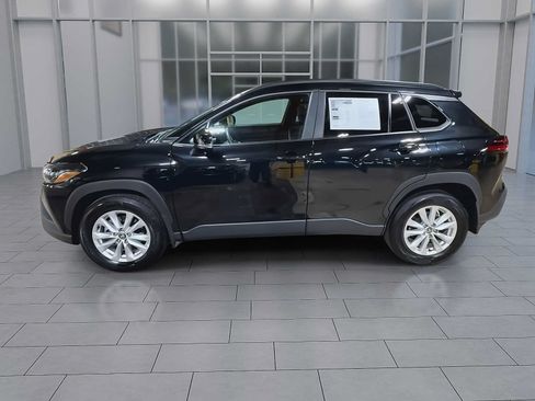 Used 2026 Toyota Corolla Cross LE AWD/4WD image 5