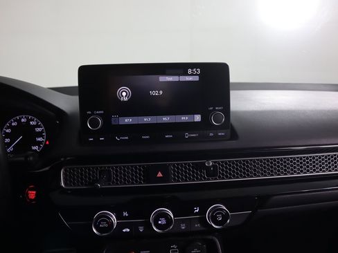 Used 2023 Honda Civic Sport image 40