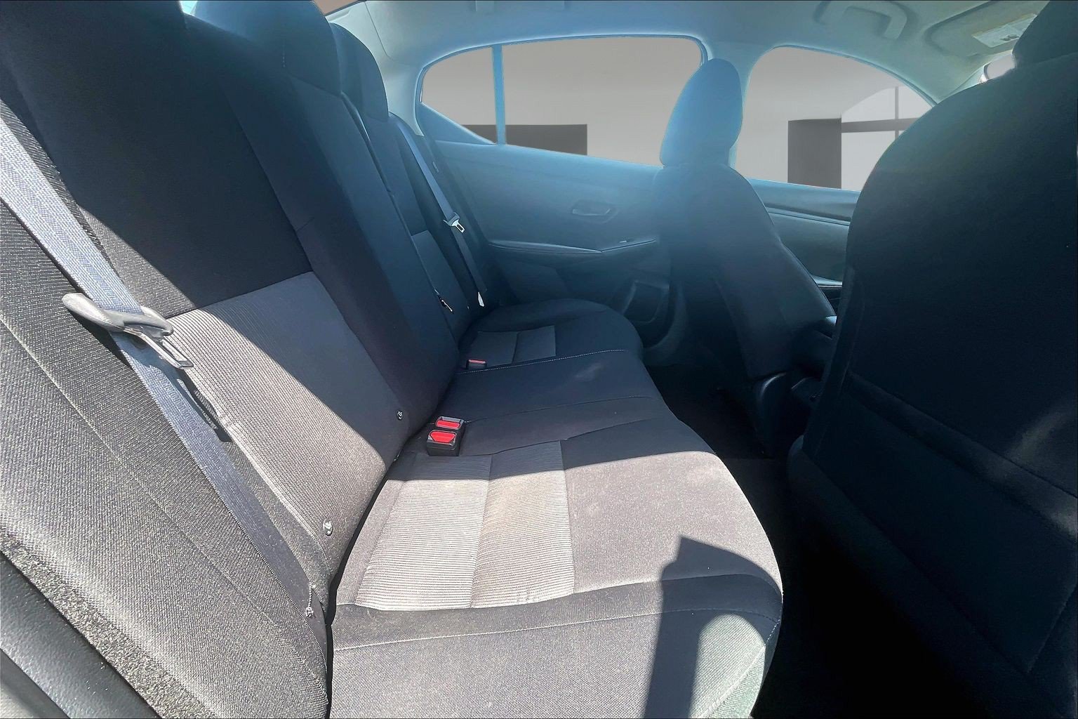 Used 2025 Nissan Sentra SV FWD image 26