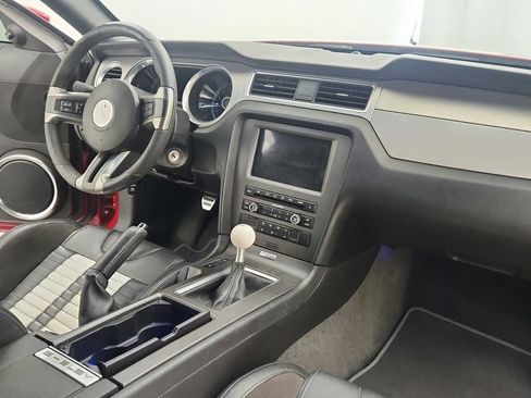 Used 2013 Ford Mustang Shelby GT500 RWD image 23