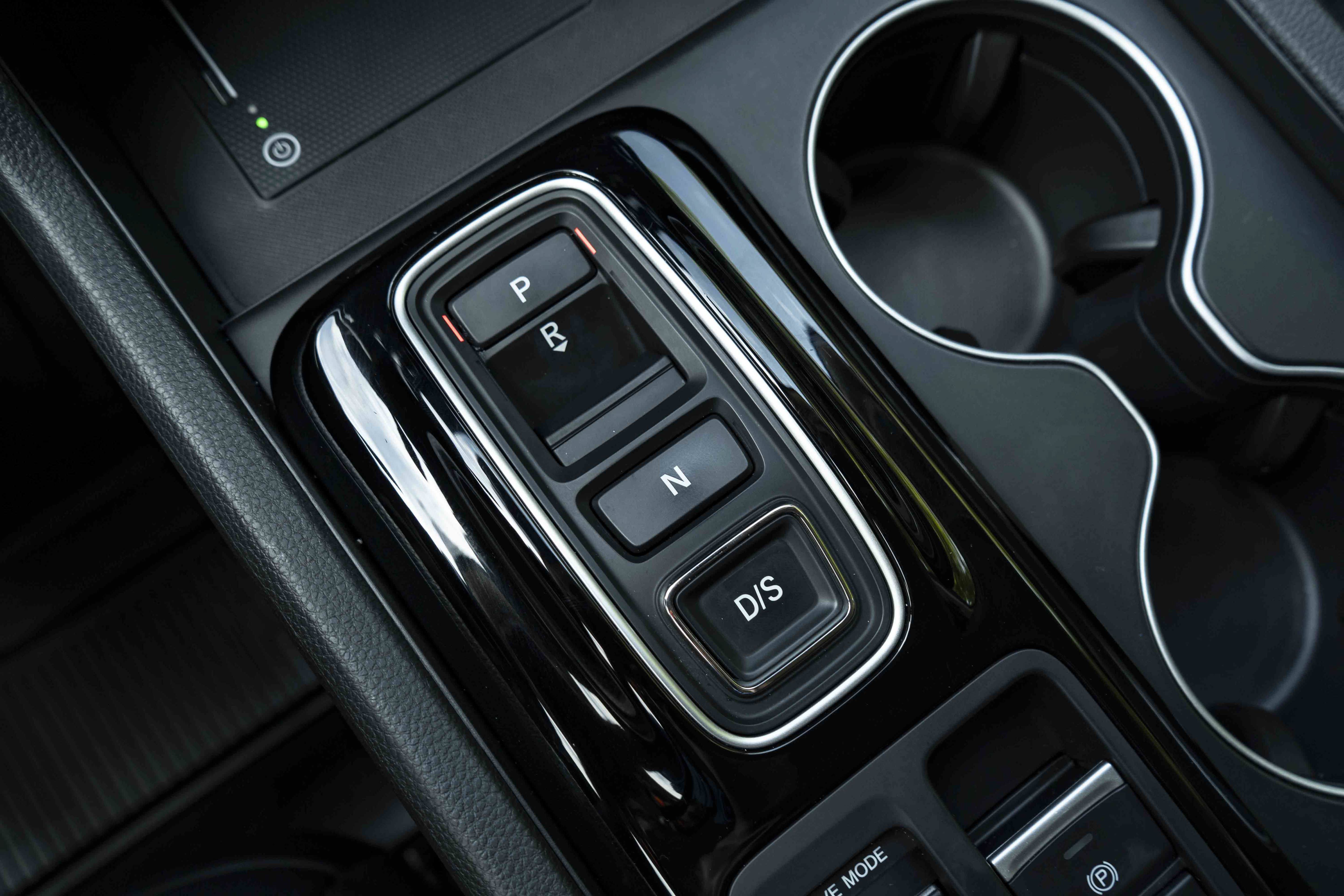 Used 2025 Honda Pilot EX-L image 30