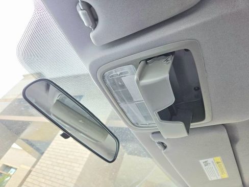 Used 2012 Honda Accord LX image 25