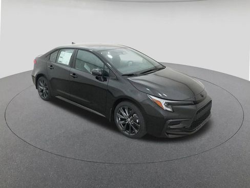 New 2026 Toyota Corolla SE image 13