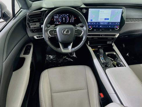 Used 2023 Lexus RX 350 Premium w/ Accessory Package AWD/4WD image 23