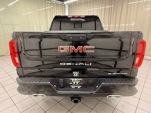 Used 2023 GMC Sierra 1500 Denali w/ Technology Package image 6