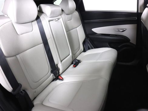 Used 2022 Hyundai Tucson Limited image 39