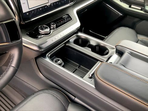 New 2026 Ford Expedition Tremor AWD/4WD image 7