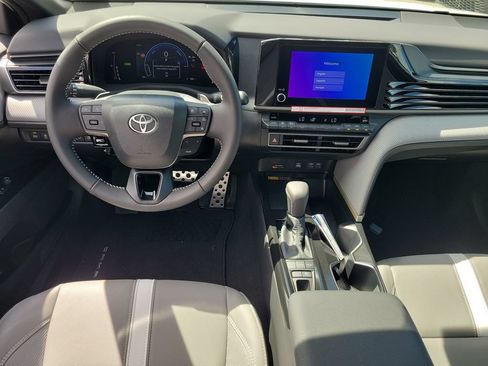 New 2026 Toyota Camry SE FWD image 27