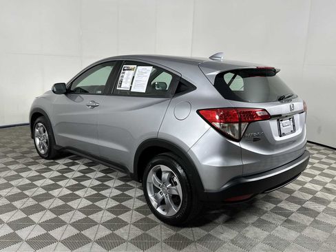 Used 2022 Honda HR-V LX image 6