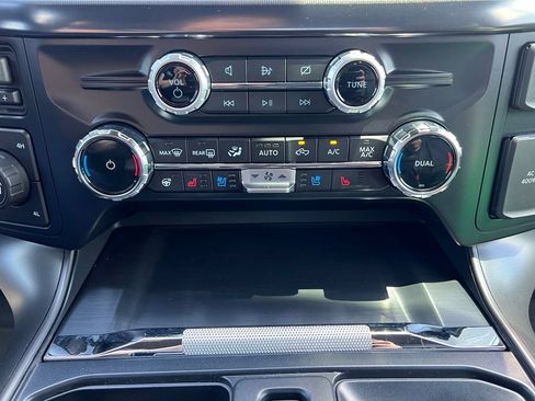 Used 2024 Ford F150 Lariat w/ FX4 Off-Road Package AWD/4WD image 30