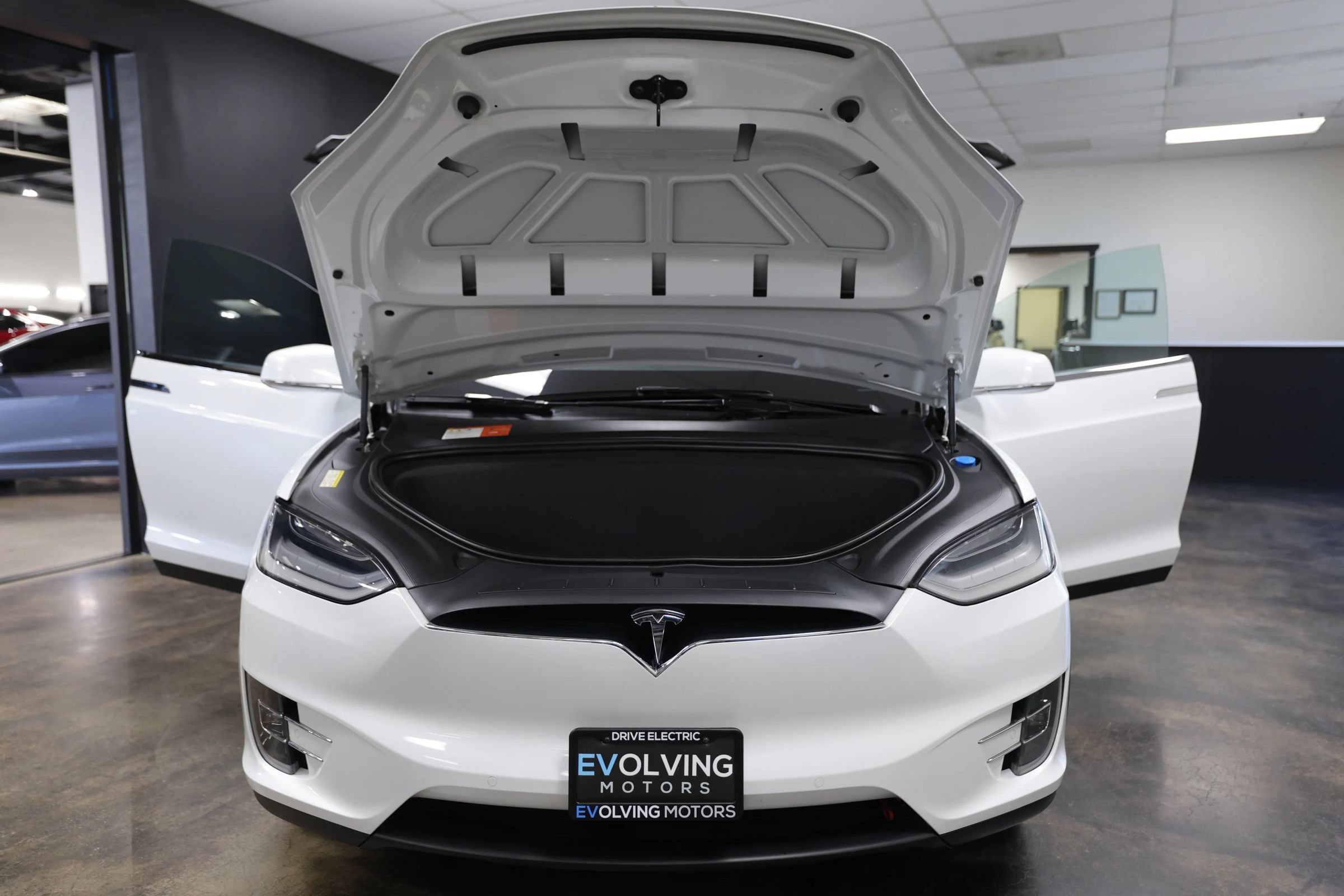 Used 2016 Tesla Model X 90D AWD/4WD image 55