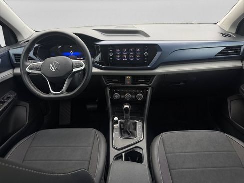 Used 2024 Volkswagen Taos SE FWD image 15