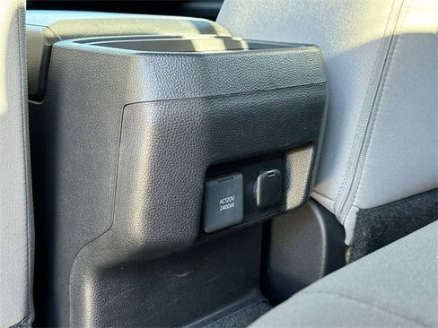 Used 2024 Toyota Tacoma TRD Off-Road w/ TRD Off Road Upgrade Package image 33