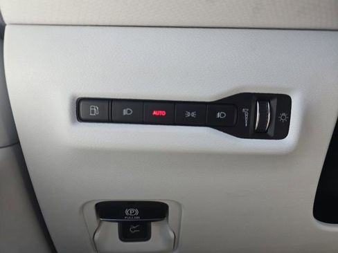 New 2026 Jeep Cherokee Limited image 11