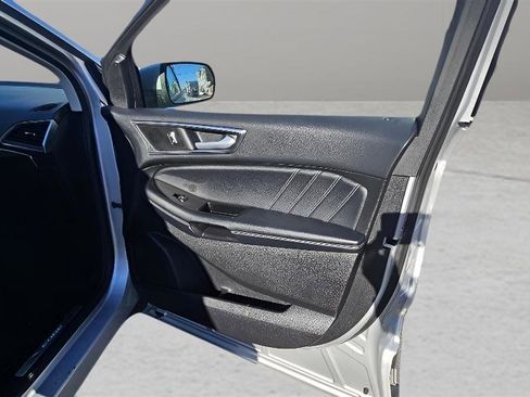 Used 2016 Ford Edge Sport w/ Technology Package image 16