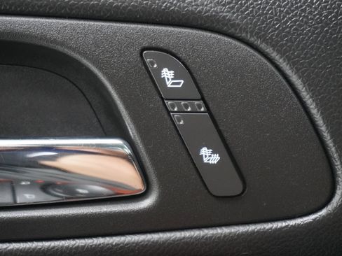 Used 2014 GMC Yukon XL SLT image 18