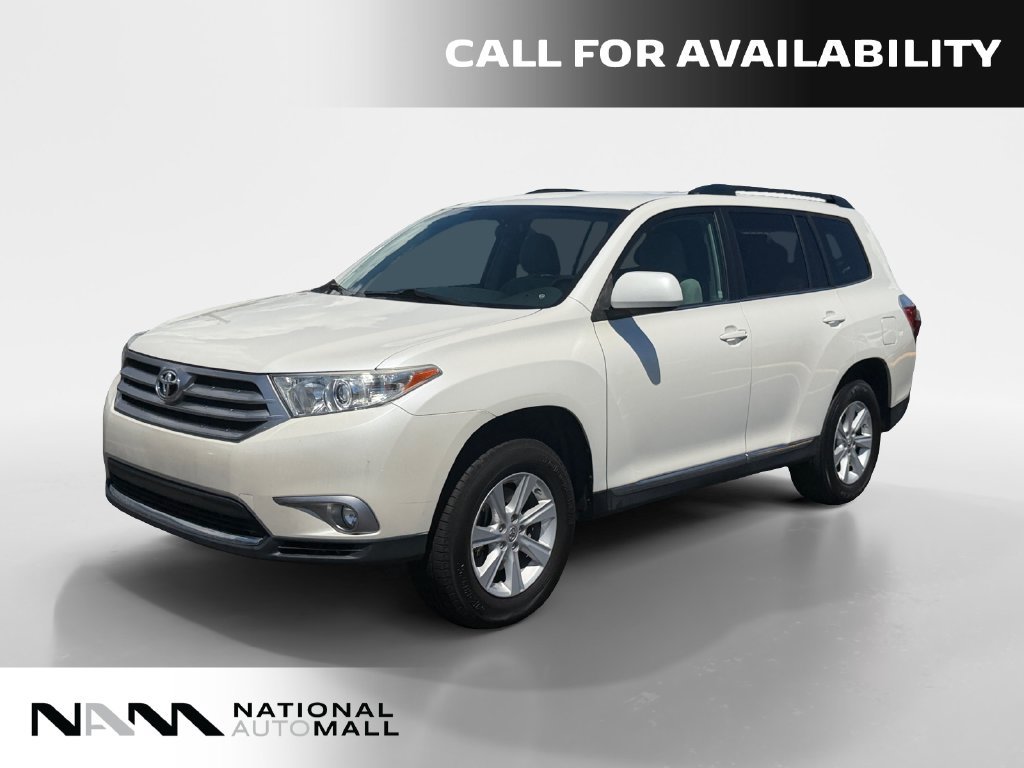 Used 2013 Toyota Highlander Plus FWD image 1
