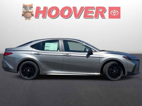 New 2026 Toyota Camry SE FWD image 27