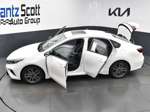 Used 2022 Kia Forte GT-Line w/ GT-Line Premium Package image 30