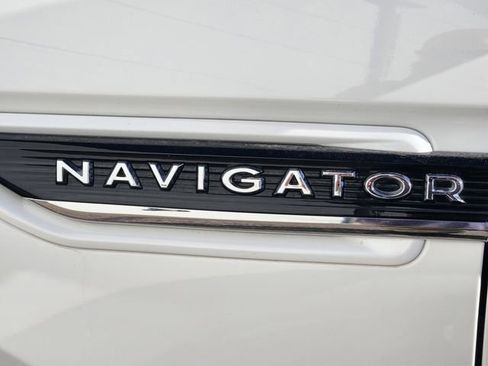 Certified 2022 Lincoln Navigator L Black Label image 20