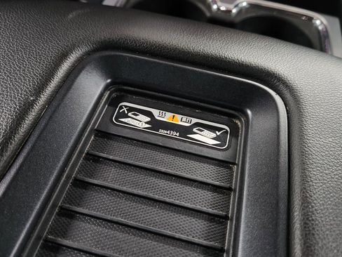 Used 2018 GMC Sierra 1500 SLT image 35