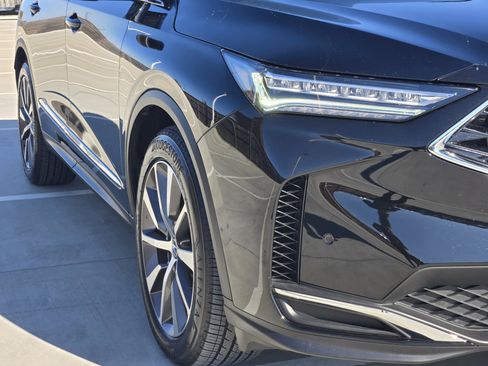 Certified 2025 Acura MDX w/ Technology Package image 11