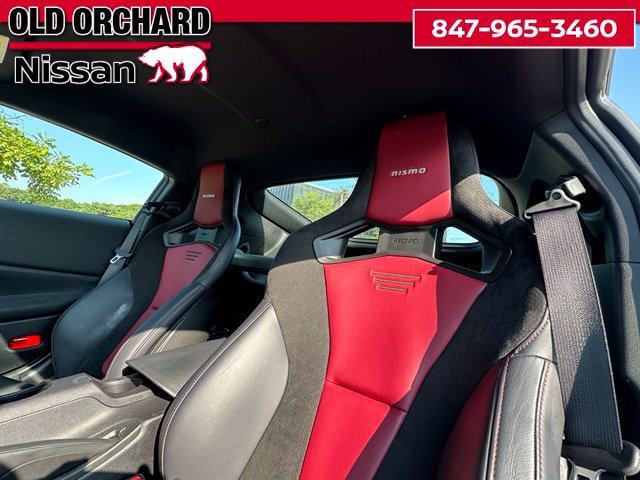 Used 2025 Nissan Z NISMO w/ Floor Mat Package RWD image 12