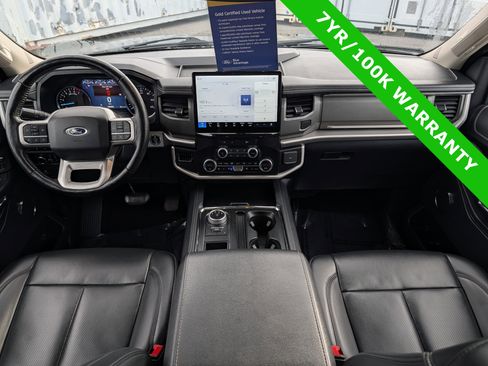 Certified 2024 Ford Expedition Max XLT image 17