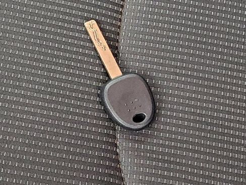 Used 2019 Kia Forte LXS image 32