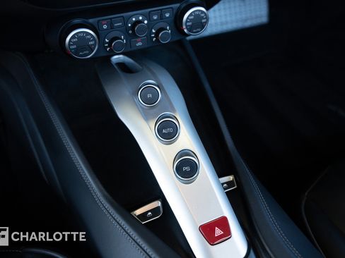 Used 2016 Ferrari California T image 29