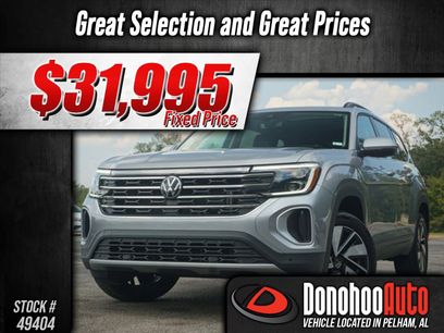 Used 2024 Volkswagen Atlas SE w/ Panoramic Sunroof Package